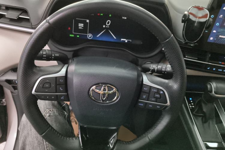 Used Toyota SIENNA 2021 2.5L Hybrid Ultimate Edition Steering Wheel