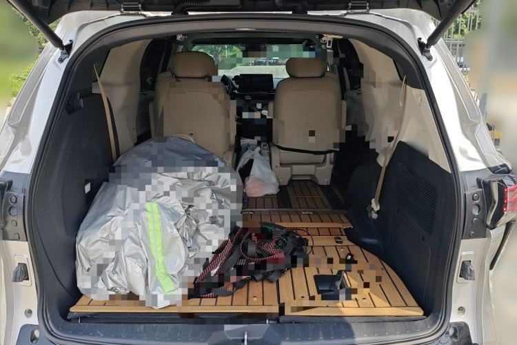Used Toyota SIENNA 2021 2.5L Hybrid Ultimate Edition Trunk