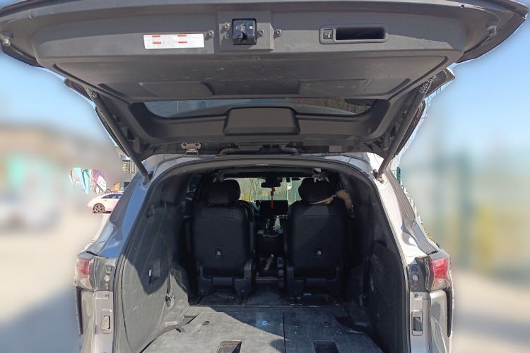 Used Toyota SIENNA 2021 2.5L Hybrid Ultimate Edition Trunk