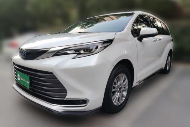 Used Toyota SIENNA 2021 2.5L Hybrid Premium Edition