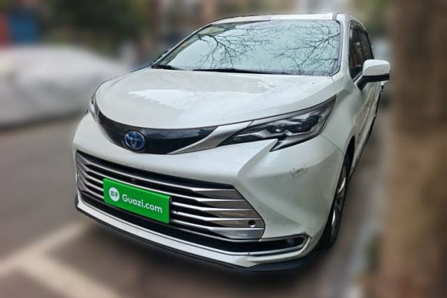 Used Toyota SIENNA 2021 2.5L Hybrid Platinum Edition