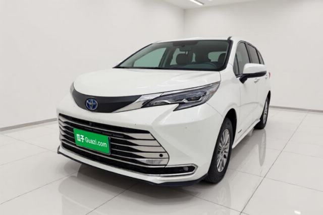 Używany Toyota SIENNA 2021 2.5L Hybrid Comfort Edition