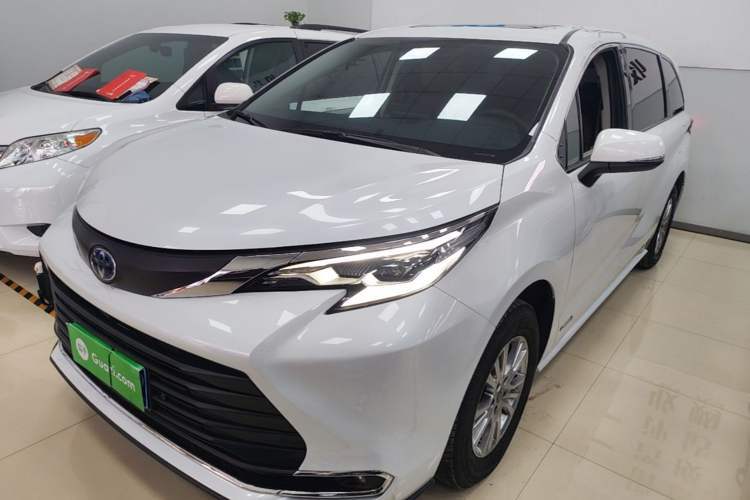 Used Toyota SIENNA 2021 2.5L Hybrid Comfort Edition Guazi used car, China used car export, Used car for sale, Used cars, Cheapest cars for sale