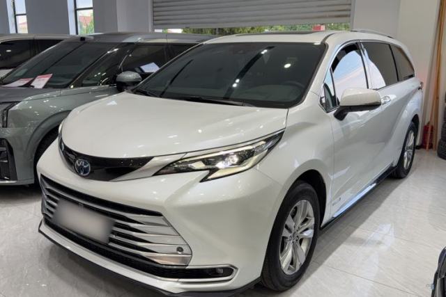 Used Toyota SIENNA 2021 2.5L Hybrid Platinum Edition