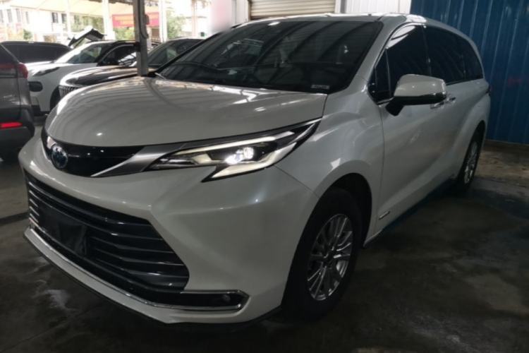 Used Toyota SIENNA 2021 2.5L Hybrid Premium Edition Guazi used car, China used car export, Used car for sale, Used  cars, Cheapest cars for sale