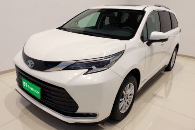 Used Toyota SIENNA 2021 2.5L Hybrid Premium Edition