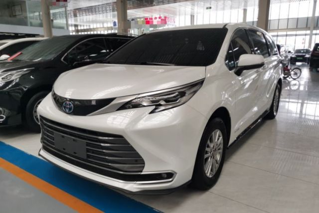 Used Toyota SIENNA 2021 2.5L Hybrid Luxury Edition