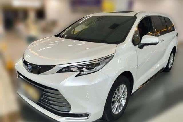 Used Toyota SIENNA 2021 2.5L Hybrid Premium Edition