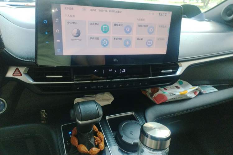Used Toyota SIENNA 2021 2.5L Hybrid Platinum Edition Audio And AC Panel