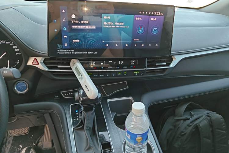 Used Toyota SIENNA 2021 2.5L Hybrid Premium Edition Audio And AC Panel