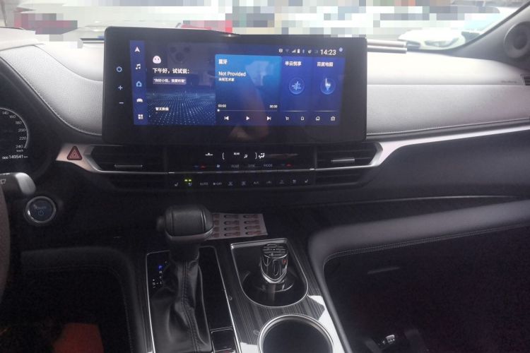 Used Toyota SIENNA 2021 2.5L Hybrid Platinum Edition Audio And AC Panel