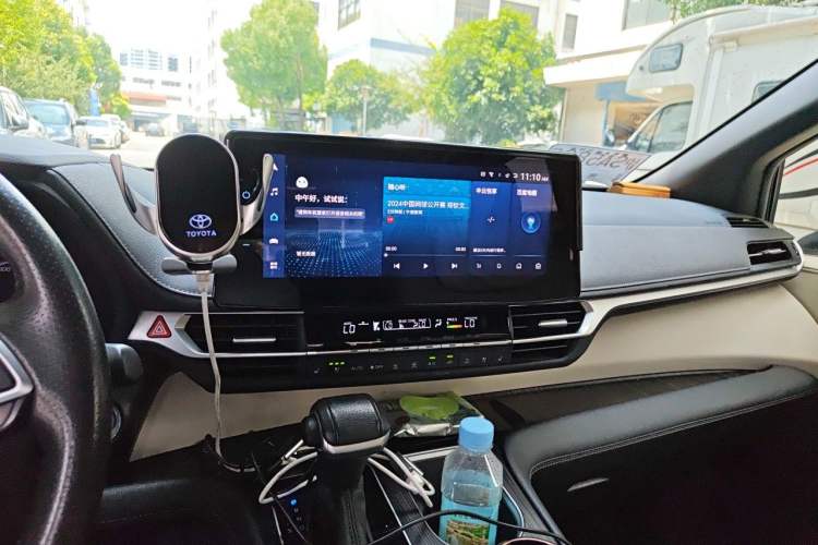 Used Toyota SIENNA 2021 2.5L Hybrid Ultimate Edition Audio And AC Panel