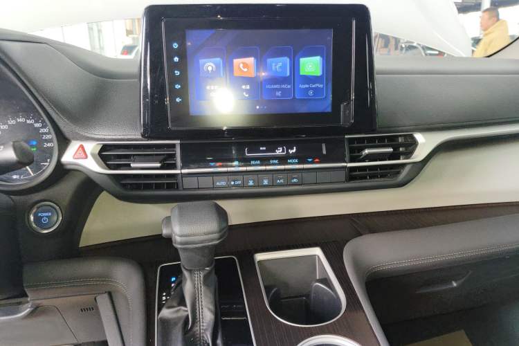 Used Toyota SIENNA 2021 2.5L Hybrid Comfort Edition Audio And AC Panel