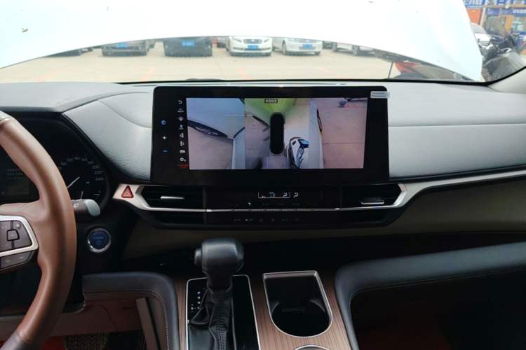 Used Toyota SIENNA 2021 2.5L Hybrid Comfort Edition Audio And AC Panel