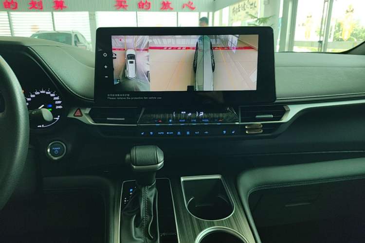 Used Toyota SIENNA 2021 2.5L Hybrid Premium Edition Audio And AC Panel