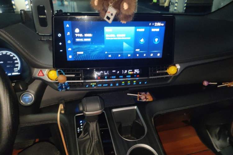 Used Toyota SIENNA 2021 2.5L Hybrid Ultimate Edition Audio And AC Panel