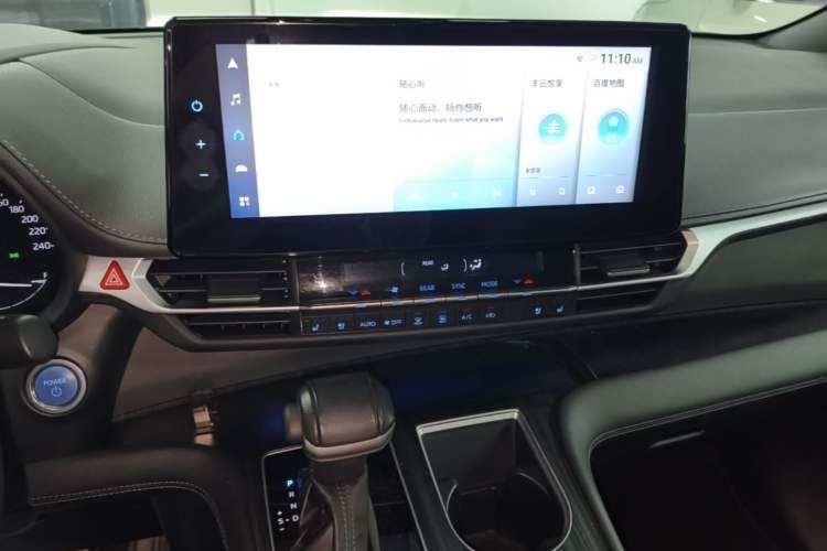 Used Toyota SIENNA 2021 2.5L Hybrid Premium Edition Audio And AC Panel