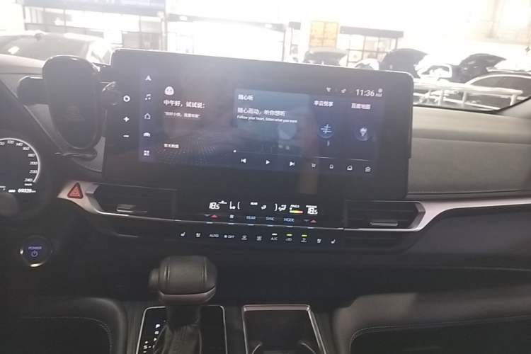 Used Toyota SIENNA 2021 2.5L Hybrid Ultimate Edition Audio And AC Panel