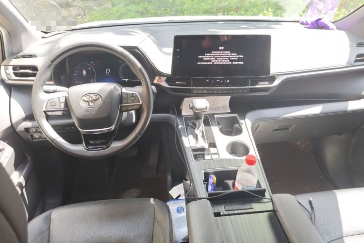 Used Toyota SIENNA 2021 2.5L Hybrid Ultimate Edition Center Console