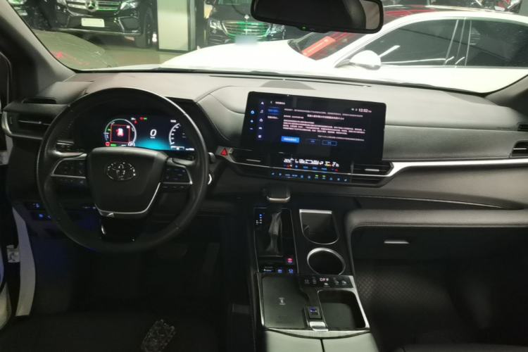 Used Toyota SIENNA 2021 2.5L Hybrid Ultimate Edition Center Console