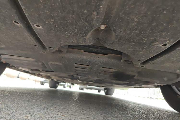 Used Toyota SIENNA 2021 2.5L Hybrid Comfort Edition Chassis Front
