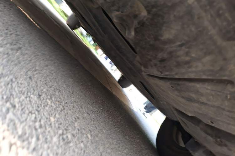 Used Toyota SIENNA 2021 2.5L Hybrid Premium Edition Chassis Front