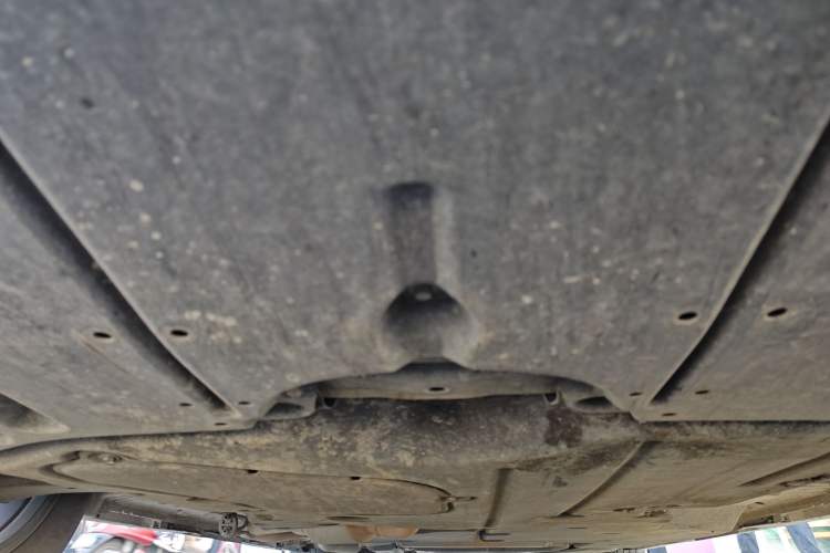 Used Toyota SIENNA 2021 2.5L Hybrid Ultimate Edition Chassis Front