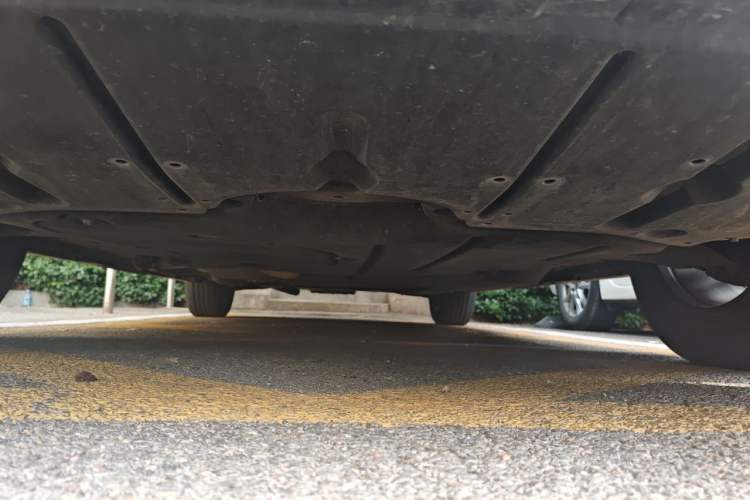 Used Toyota SIENNA 2021 2.5L Hybrid Ultimate Edition Chassis Front