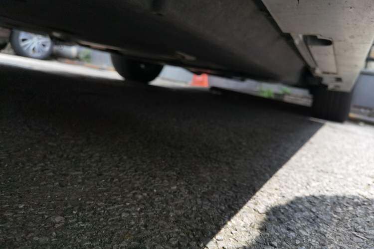 Used Toyota SIENNA 2021 2.5L Hybrid Comfort Edition Chassis Front Left