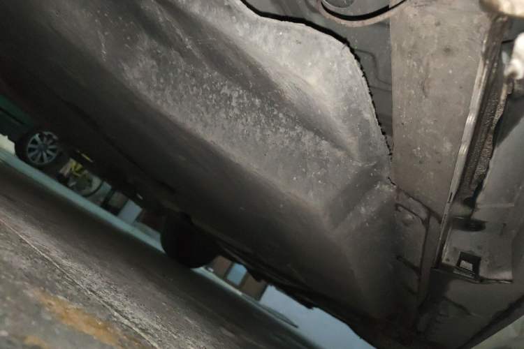 Used Toyota SIENNA 2021 2.5L Hybrid Platinum Edition Chassis Front Left