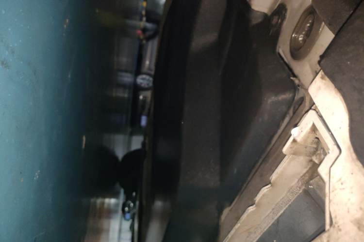 Used Toyota SIENNA 2021 2.5L Hybrid Ultimate Edition Chassis Front Left