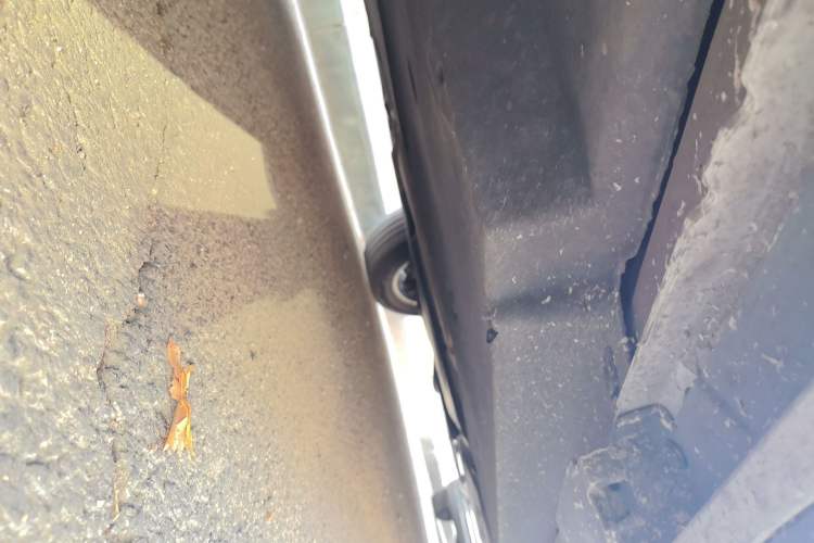 Used Toyota SIENNA 2021 2.5L Hybrid Platinum Edition Chassis Front Left