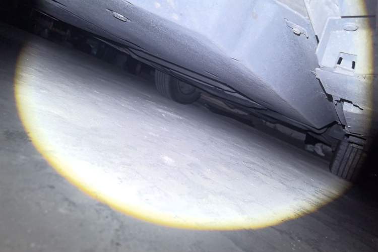 Used Toyota SIENNA 2021 2.5L Hybrid Premium Edition Chassis Front Left