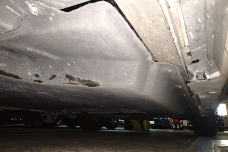 Used Toyota SIENNA 2021 2.5L Hybrid Ultimate Edition Chassis Front Left