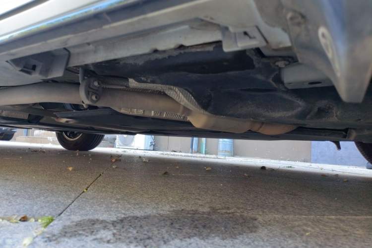 Used Toyota SIENNA 2021 2.5L Hybrid Premium Edition Chassis Front Right