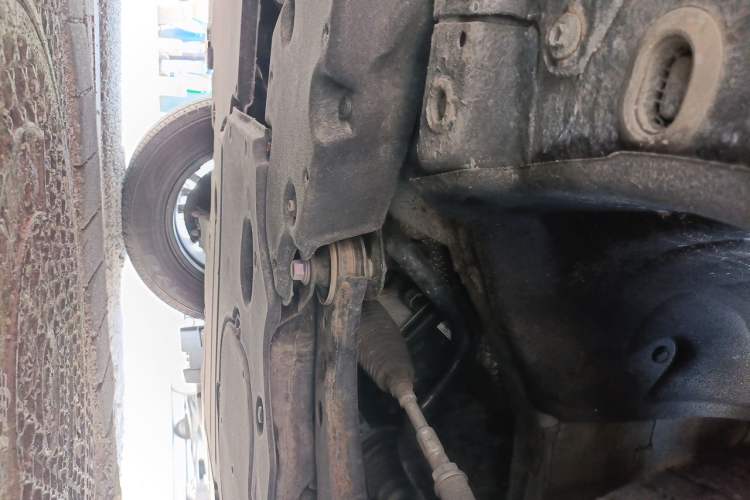 Used Toyota SIENNA 2021 2.5L Hybrid Premium Edition Chassis Front Right