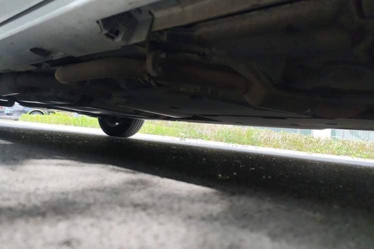 Used Toyota SIENNA 2021 2.5L Hybrid Comfort Edition Chassis Front Right