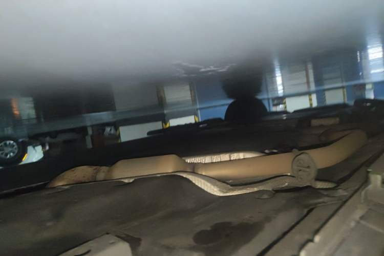 Used Toyota SIENNA 2021 2.5L Hybrid Comfort Edition Chassis Front Right