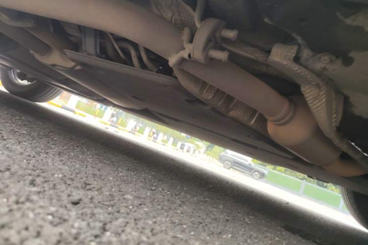 Used Toyota SIENNA 2021 2.5L Hybrid Ultimate Edition Chassis Front Right