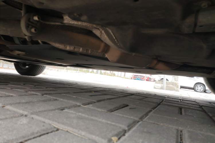 Used Toyota SIENNA 2021 2.5L Hybrid Premium Edition Chassis Front Right