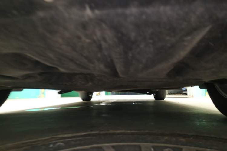 Used Toyota SIENNA  Chassis Front