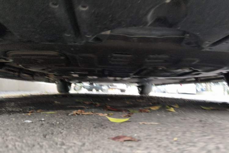 Used Toyota SIENNA 2021 2.5L Hybrid Comfort Edition Chassis Front