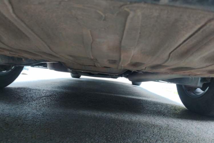 Used Toyota SIENNA 2021 2.5L Hybrid Premium Edition Chassis Rear