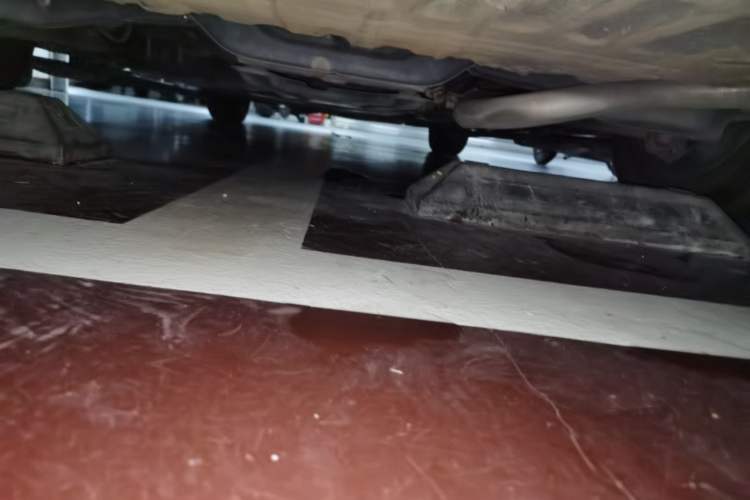Used Toyota SIENNA 2021 2.5L Hybrid Comfort Edition Chassis Rear