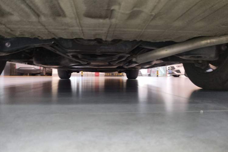 Used Toyota SIENNA 2021 2.5L Hybrid Ultimate Edition Chassis Rear