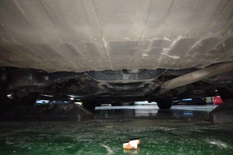 Used Toyota SIENNA 2021 2.5L Hybrid Ultimate Edition Chassis Rear