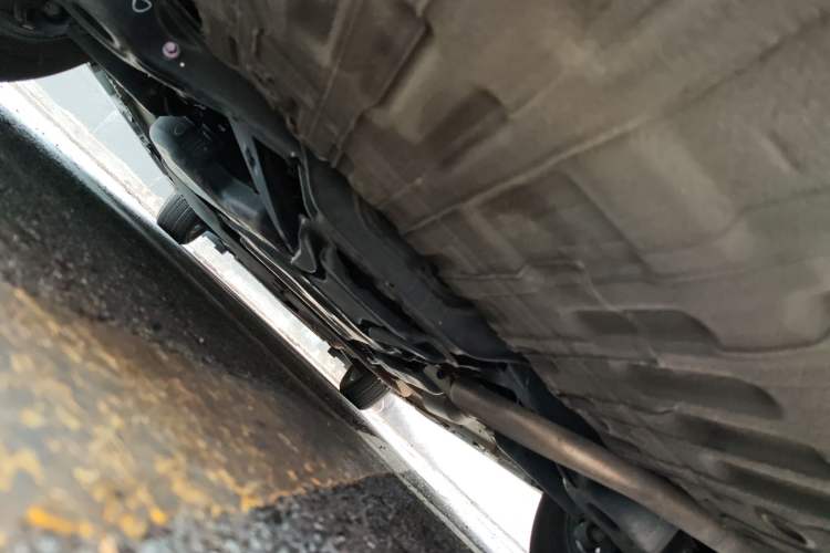 Used Toyota SIENNA 2021 2.5L Hybrid Premium Edition Chassis Rear