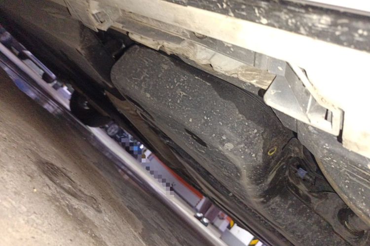 Used Toyota SIENNA 2021 2.5L Hybrid Ultimate Edition Chassis Rear Left