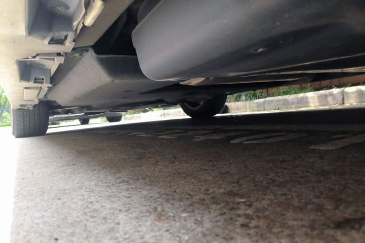 Used Toyota SIENNA 2021 2.5L Hybrid Premium Edition Chassis Rear Left