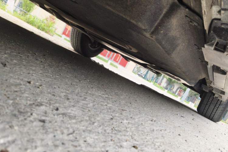 Used Toyota SIENNA 2021 2.5L Hybrid Luxury Edition Chassis Rear Left